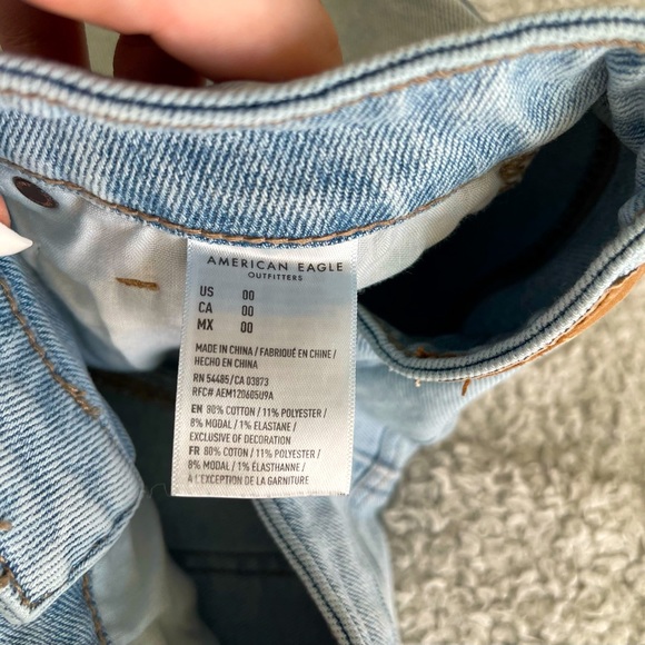 American Eagle Distressed High Waisted Boyfriend Shorts Size 00 - Picture 4 of 4